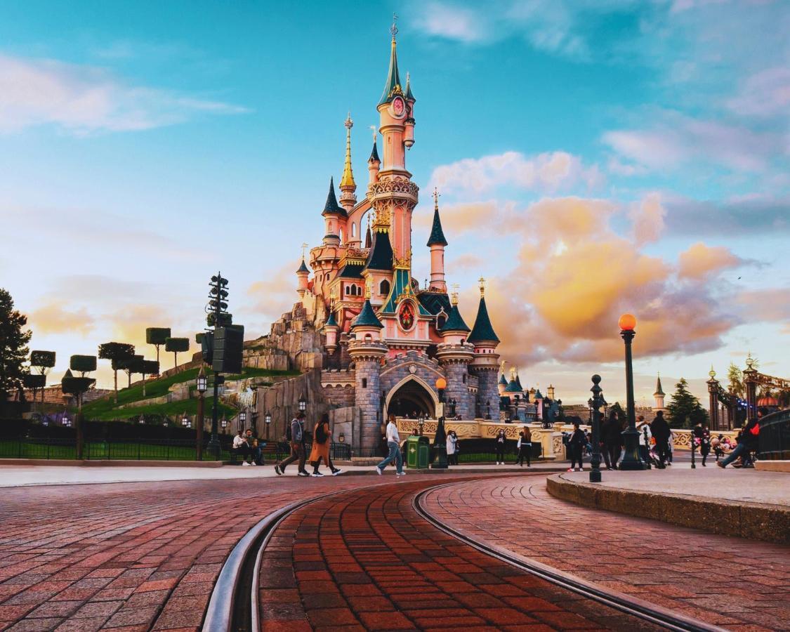 Douceur Boheme Escale Conviviale Disneyland Villeneuve-Saint-Denis Exterior photo